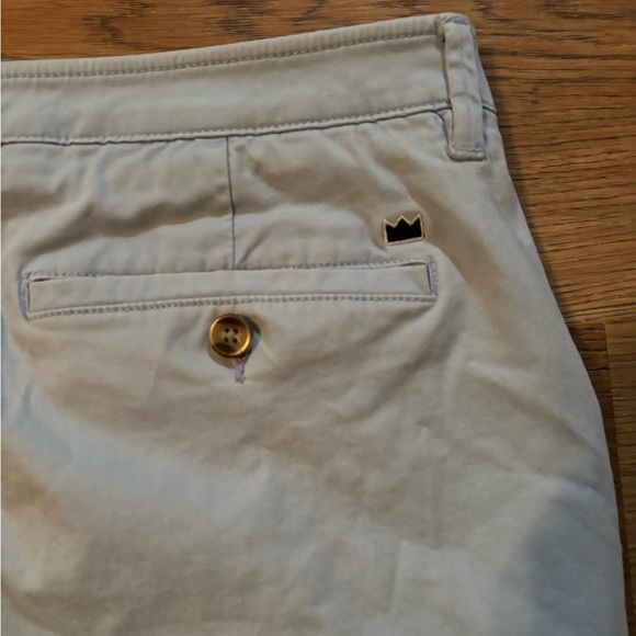 Crown & Ivy shorts — Size 38 - Picture 4 of 5